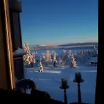 Med Panoramautsikt Innendors Parkering Apartmán Sjusjoen
