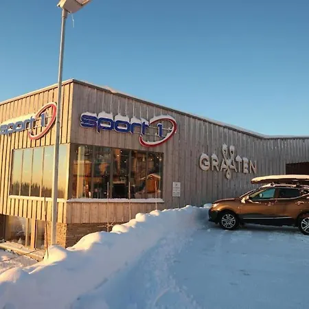 Apartamento Med Panoramautsikt Innendors Parkering *