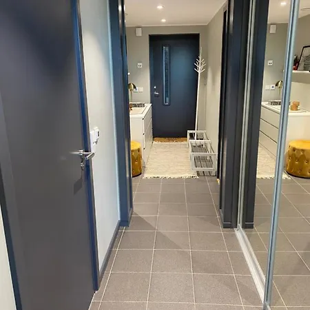 Apartamento Med Panoramautsikt Innendors Parkering Sjusjoen